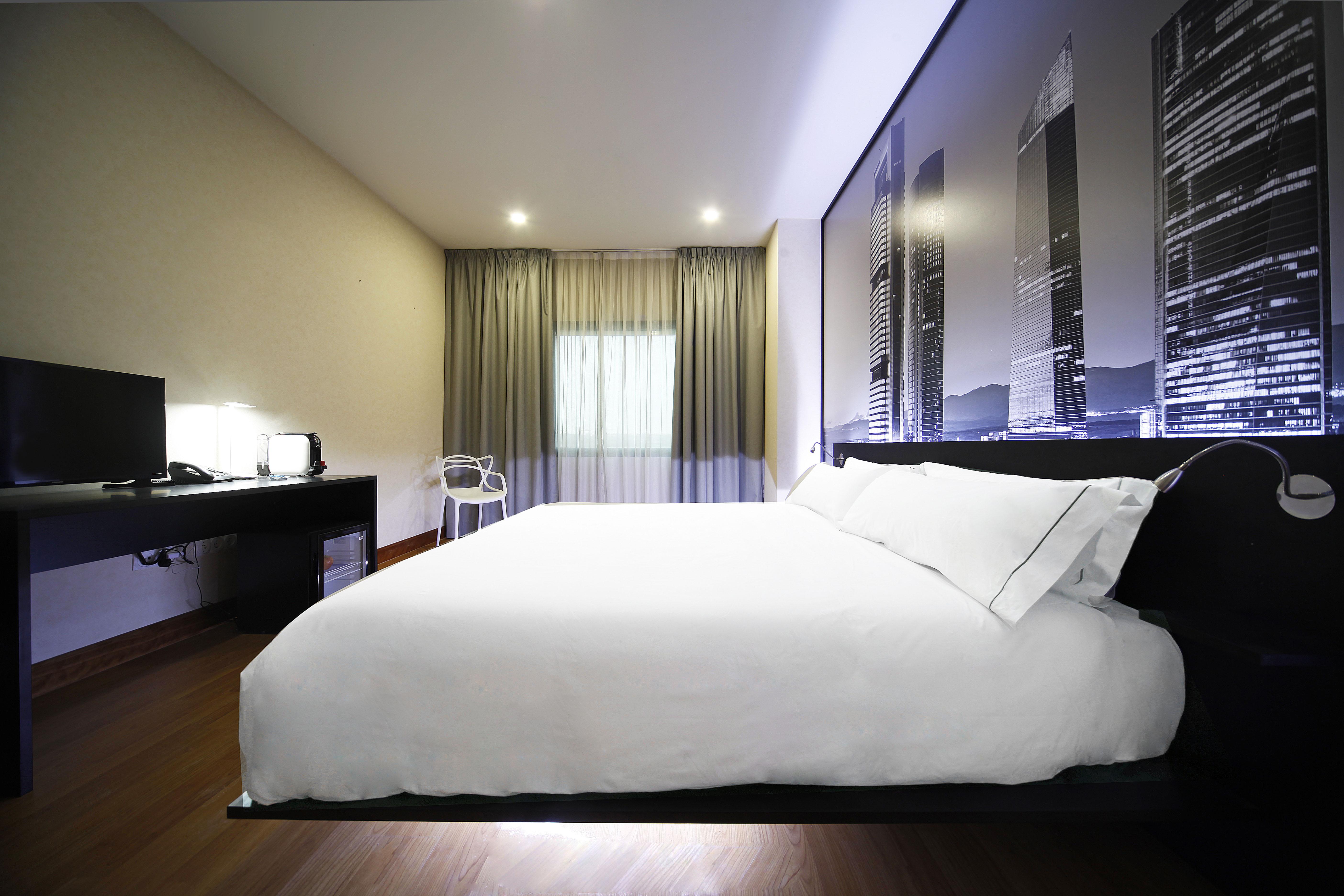 B&B Hotel Madrid Aeropuerto T4 Сан-Себастьян-де-лос-Реєс Екстер'єр фото