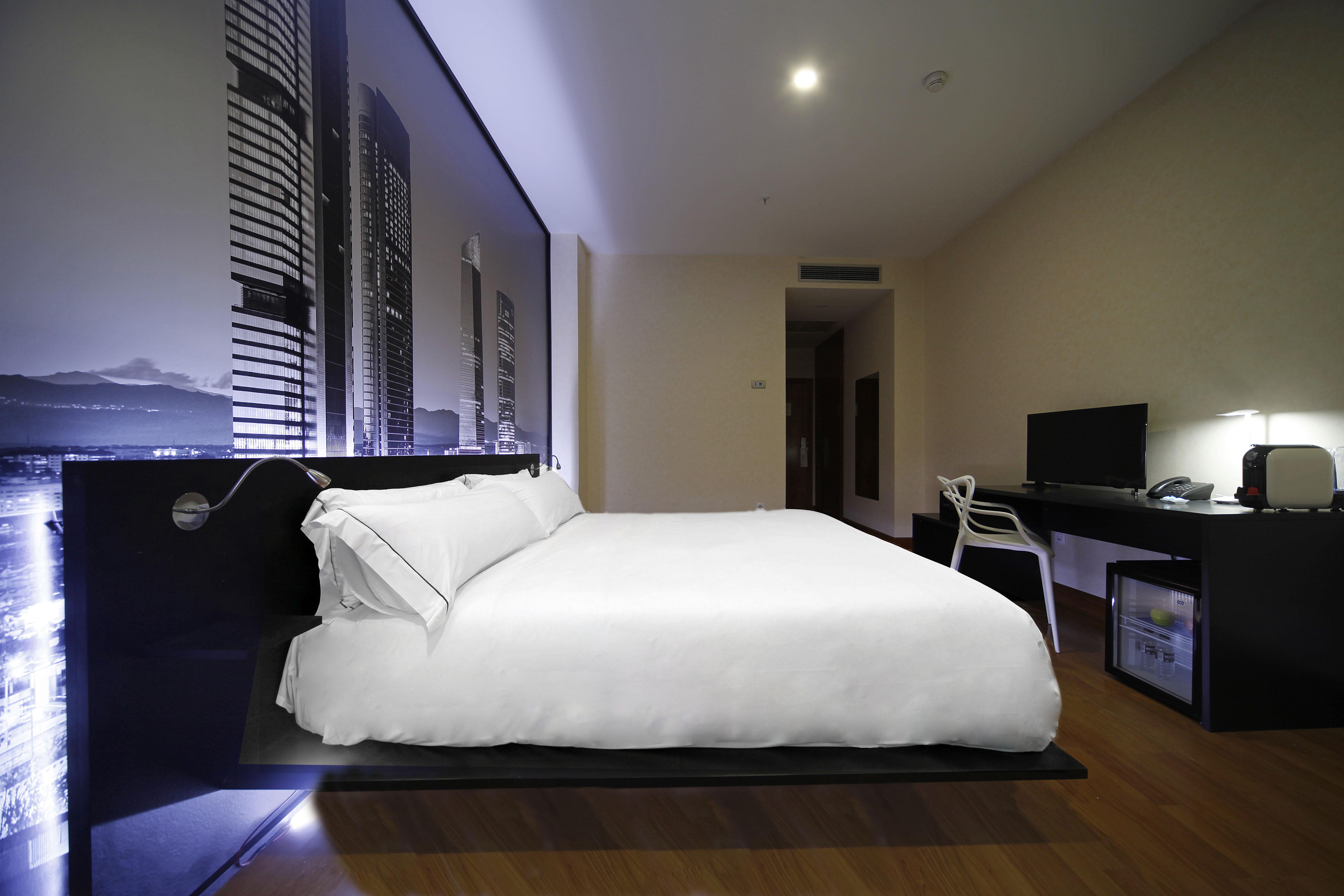 B&B Hotel Madrid Aeropuerto T4 Сан-Себастьян-де-лос-Реєс Екстер'єр фото